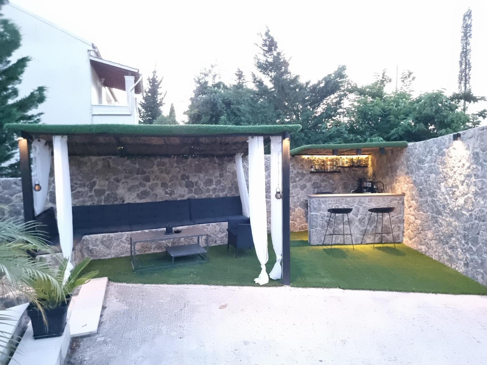 Luxvilla Agioi Deka  Exterior photo
